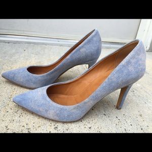 Anthropologie Miss Albright light blue denim pumps wear w white denim or 501s